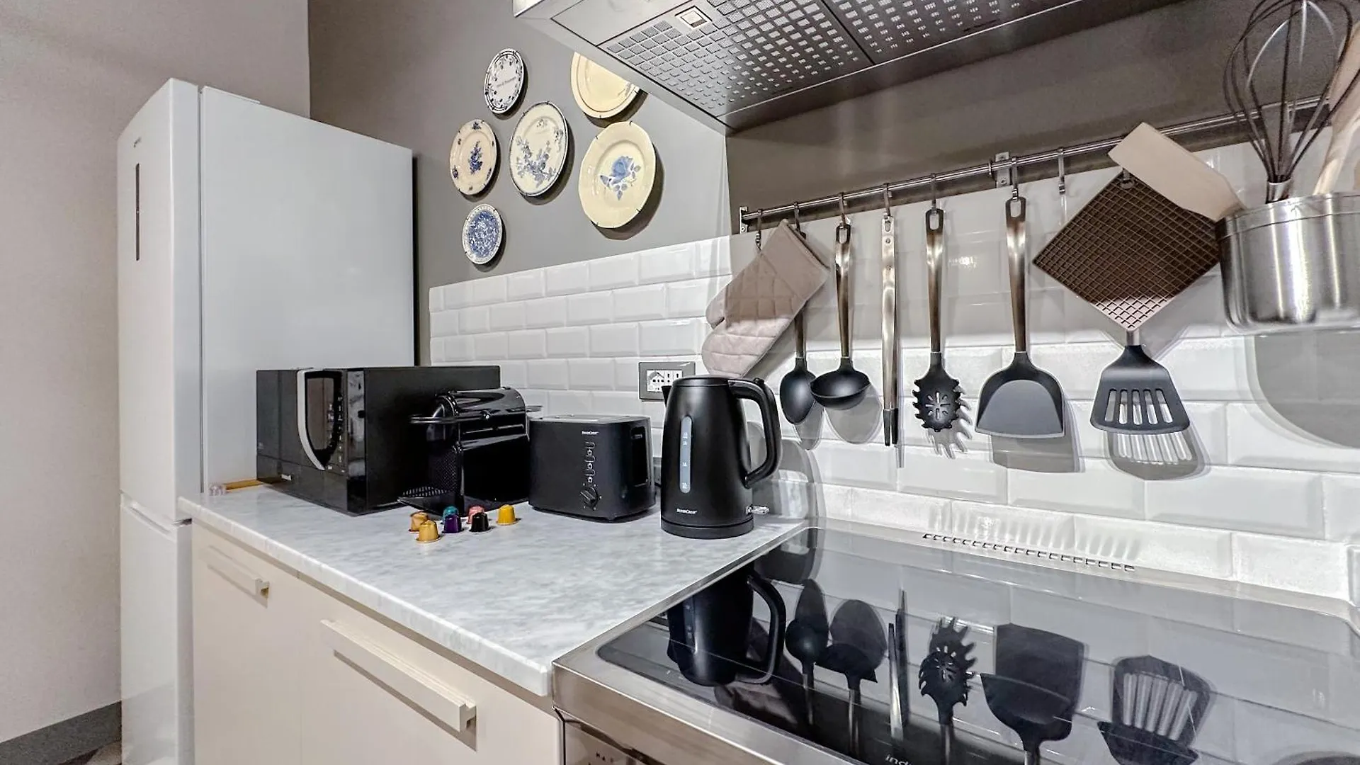 Free Parking - Modena Prestige, La Porta Sul Centro Apartment Italy
