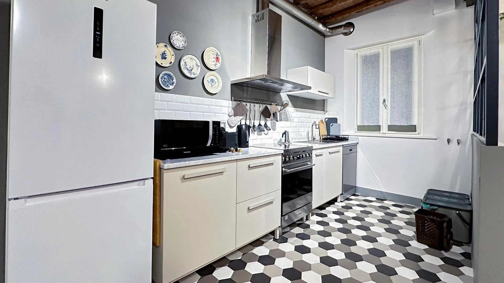 Free Parking - Modena Prestige, La Porta Sul Centro Apartment Italy