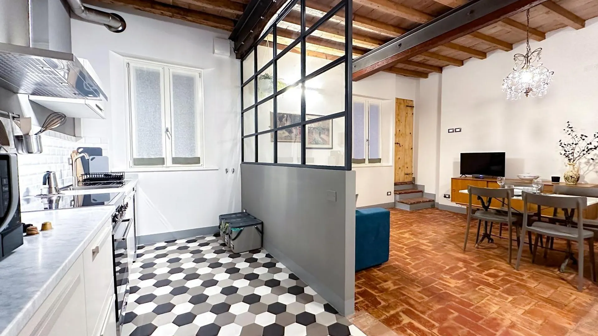 Free Parking - Modena Prestige, La Porta Sul Centro Apartment